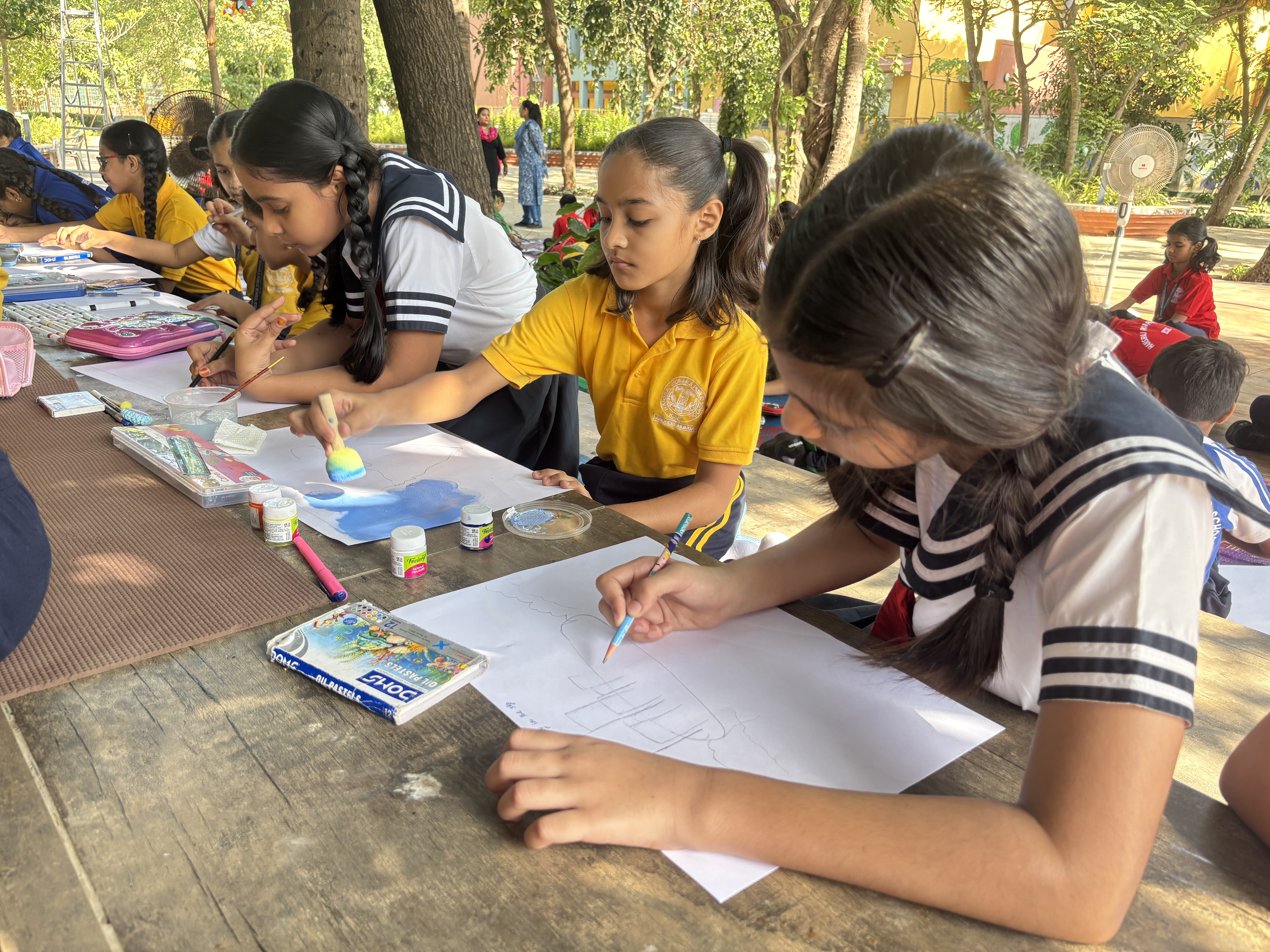🎨 World Art Day Celebration – Grades 1 to 5 🎨